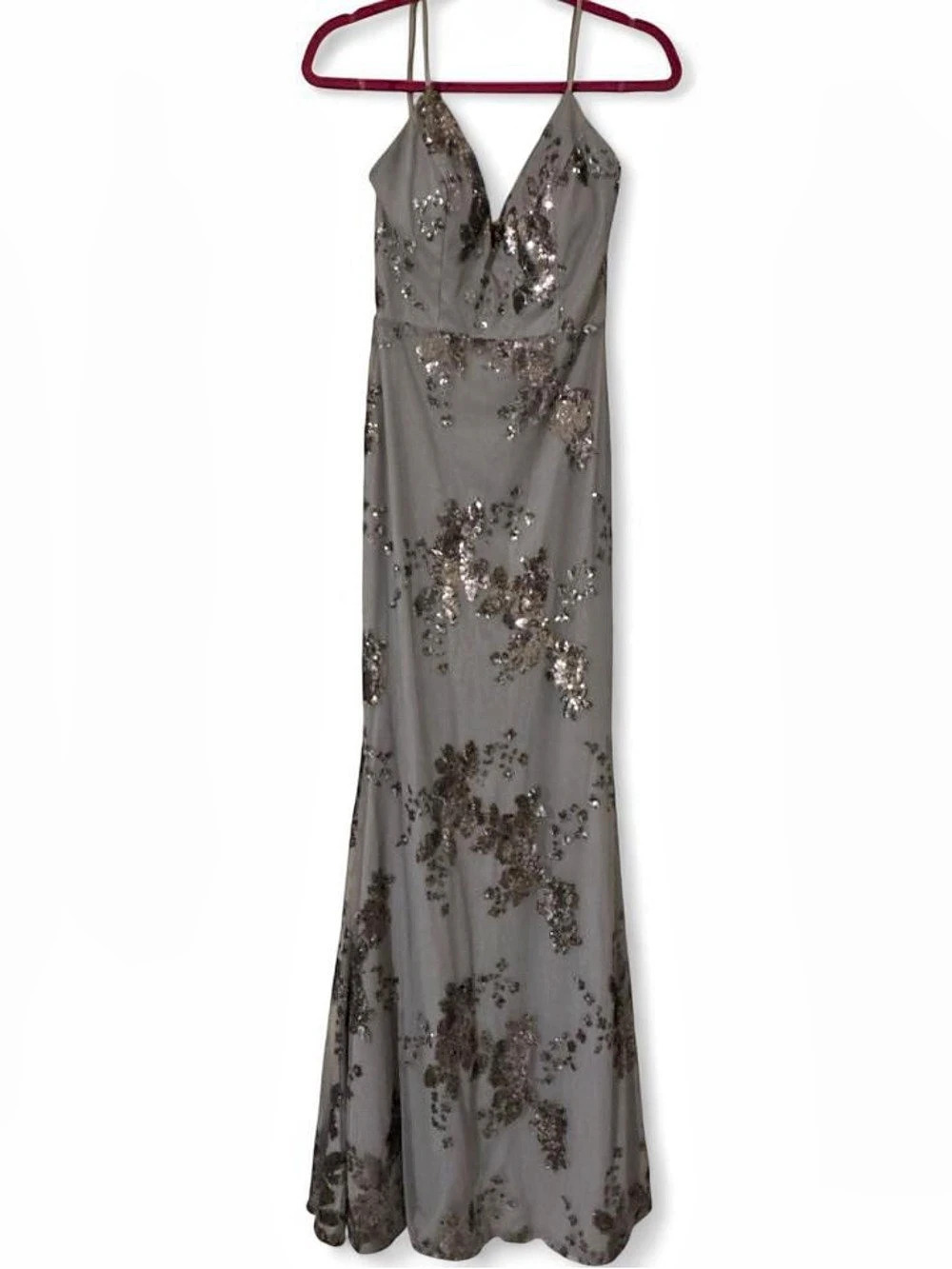 Windsor Dove Grey Floral Sequin Formal Gown Dress Medium